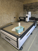 Senmo XK-1325 Nouvelle machine de fraisage CNC de table à refroidissement par air, haute sécurité, pour acrylique, contreplaqué, MDF, petite entreprise, haute précision