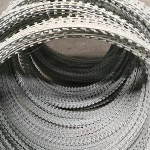 <span class=keywords><strong>Alambre</strong></span> de Púas de <span class=keywords><strong>Concertina</strong></span> Galvanizado en Caliente de Fácil Instalación Profesional para Seguridad Fronteriza - Product Image 3