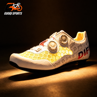 Chaussures de cyclisme sur route professionnelles GUOQI pour hommes, semelle en fibre de carbone, tige en tissu extensible, respirantes, boucle rotative, baskets de course