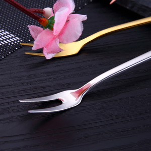 Fourchette à fruits en acier inoxydable 304 pour enfants, fourchette à deux dents dorée, ensemble de fourchettes à gâteau de lune épaissies, fourchette à dessert - Product Image 4