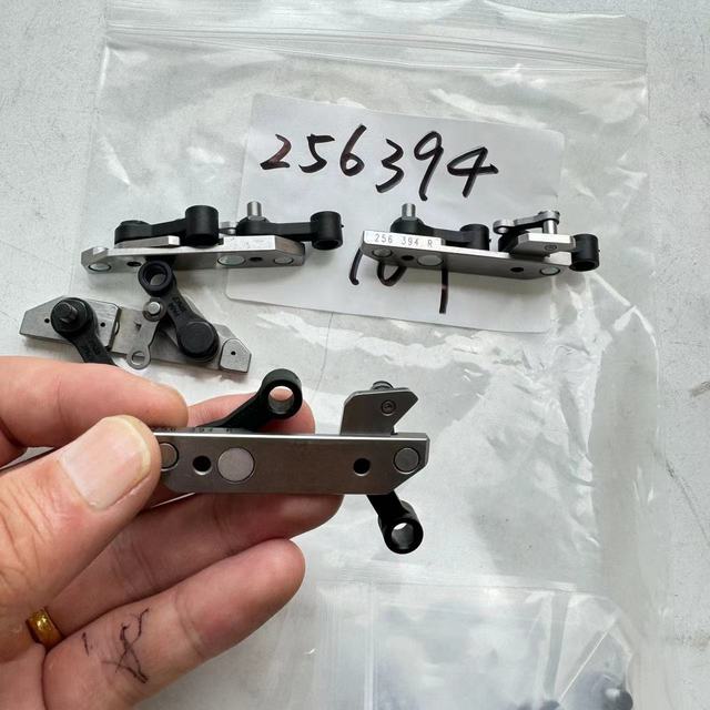 STOLL Flat Knitting Machine Parts Stoll Machine Carriage Parts 256394/256399
