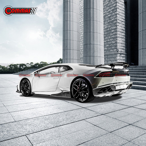 สเกิร์ตข้างรถยนต์คาร์บอนไฟเบอร์แบบแห้ง รุ่น MD สำหรับ Lamborghini Huracan LP610 LP580 EVO - Product Image 2