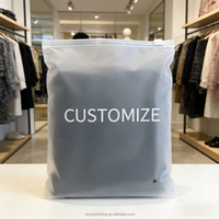 Recommandation Bestseller : Sac à fermeture éclair givré personnalisé avec logo, en plastique, pour chaussettes, vêtements, t-shirts, pour l'emballage