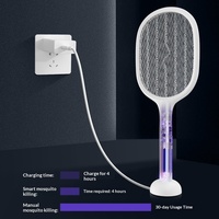 Raquette électrique anti-moustiques triple effet 3-en-1 avec piège à lumière violette pour tuer les moustiques et les mouches, idéale pour l'intérieur, la maison et les dortoirs