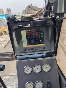 Machines de levage de flèche utilisées Zoomlion 71m Grue sur chenilles 100 tonnes ZCC100H de haute qualité largement utilisée - Product Image 2