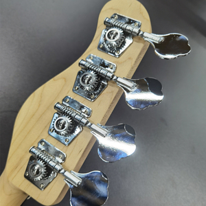 Venta al por mayor clavijas de afinación de bajo de 4 cuerdas cabezas de máquina de metal afinador mandolina y accesorios para instrumentos de bajo - Product Image 4