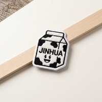 Patch en chenille motif carton de lait de dessin animé mignon, imprimé vache noir et blanc, pour streetwear, sweat à capuche, veste en jean, accessoire Kawaii
