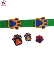 Patch en caoutchouc souple en forme de patte de chien, motif patte d'animal en relief, durable et décoratif, pour sacs, vêtements, sacs à dos et chapeaux, prix usine