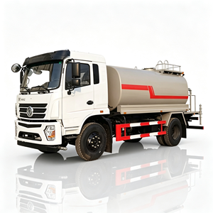 Camión Cisterna de Agua 4X2 con Bomba Opcional de 12500 Galones y Amplia Cobertura de Rociado para la Venta en Obras de Construcción - Product Image 1