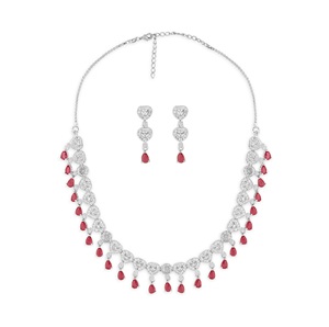 ชุดต่างหูสร้อยคอเพทายสำหรับเจ้าสาวสุดหรูใหม่ชุดเครื่องประดับเสื้อผ้าสองชิ้นจากอินเดียส่งออก - Product Image 1