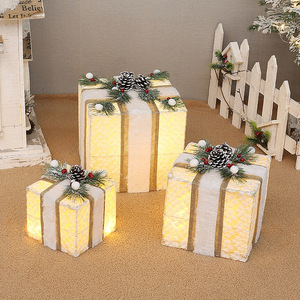 <b>Christmas</b> <b>Gift</b> <b>Box</b> Set Rectangle 15x20x25cm Led Lighted Decor For Holiday Display Indoor Outdoor Use - Product Image 2