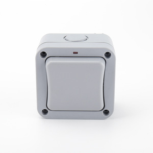 Interruptor Impermeable para Exteriores Sika 20A IP66, Interruptor de Pared Resistente a la Intemperie de Montaje Superficial - Product Image 1