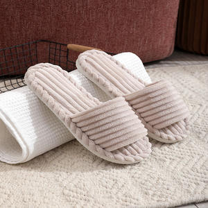 Pantoufles en mousse EVA à bout ouvert avec doublure confortable, personnalisables et douillettes, vente en gros directe usine Chine - Product Image 2