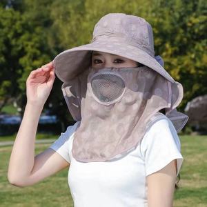 Sombrero para recolección de té para mujer, protección solar, cubre rostro, transpirable, ligero, para verano, trabajo en la granja, diseño gris de lunares - Product Image 1