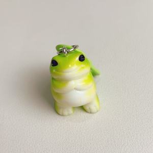 Porte-clés Grenouille 3D Couleur Unie Mignon, Pendentif de Sac Dessin Animé Amusant pour Fille, Accessoire Cadeau pour Couples et Amies en Plastique - Product Image 4