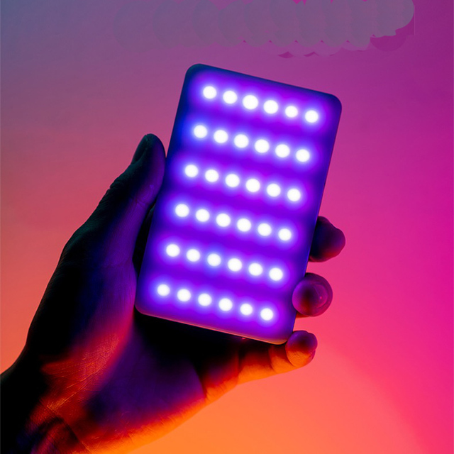 Mini LED Video Light 120pcs LED RGB Pocket Portable Size RGB Led Camera Fill Light for Studio Photography Shooting