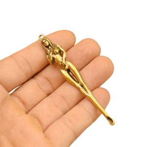 Groothandel Massief Messing Materiaal Godin Oor Lepel Retro Handwerk Sleutelhanger - Product Image 3