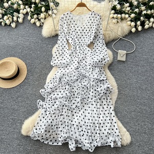 Nuovo Abito Estivo da Donna con Scollo a V a Pois, Orlo Irregolare e Balze, Elegante Gonna a Strati Stile Torta - Product Image 6