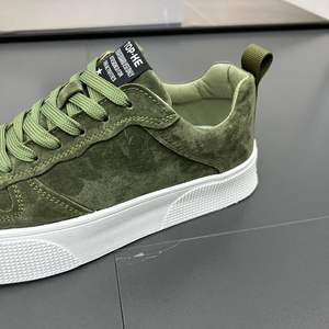 Nuevos zapatos deportivos casuales ligeros de tendencia para hombres de otoño e invierno, suelas blandas, cómodos zapatos de tabla - Product Image 5