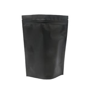 Sacchetto di Plastica Personalizzato con Logo Stampato, Antiodore, Richiudibile, con Zip, per Imballaggio di Abbigliamento e Boxer, Prodotto a Shenzhen - Product Image 6