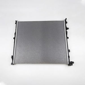 <span class=keywords><strong>Radiateur</strong></span> de refroidissement du moteur de voiture 17115A3F245 pour BMW X5 G05 F95 X6 G06 F96 Réservoir d'eau <span class=keywords><strong>basse</strong></span> <span class=keywords><strong>température</strong></span> - Product Image 2