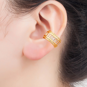 QIKU nuovo arrivo a forma di farfalla/stella Fine senza piercing orecchini a Clip per le donne singolo multistrato lustro zircone orecchini - Product Image 2