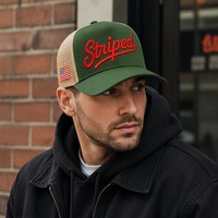 Cappellino da Baseball Unisex in Cotone 100% con Logo Personalizzato Ricamato in 3D, Bicolore Crema e Blu Navy, Visiera Curva con Ricamo Scritta e Bandiera Americana