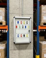 Tableau magnétique mural en acrylique haute transparence pour clés de bureau