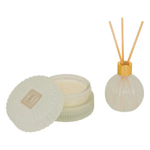 Ensemble de 2 pièces : Bougie et diffuseur d'air au thé blanc dans un verre blanc - Product Image 1