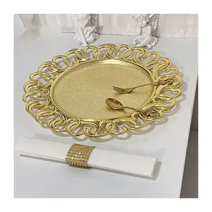 Lüks altın şarj tabaklar gümüş avrupa ziyafet plastik şarj aleti plaka Retro düğün yemeği