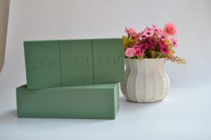 Blocs <span class=keywords><strong>de</strong></span> mousse <span class=keywords><strong>de</strong></span> résine phénolique <span class=keywords><strong>de</strong></span> bonne qualité en gros, mousse humide, fleurs décoratives, fleurs fraîches, jour <span class=keywords><strong>de</strong></span> la Saint-Valentin, roses - Product Image 5