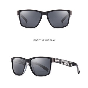 All'ingrosso occhiali <span class=keywords><strong>da</strong></span> <span class=keywords><strong>sole</strong></span> sportivi colorati per uomo Custom LOGO polarizzati occhiali <span class=keywords><strong>da</strong></span> <span class=keywords><strong>sole</strong></span> <span class=keywords><strong>lenti</strong></span> TAC durevoli in plastica rosso blu grigio - Product Image 4