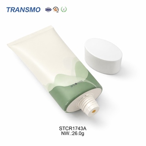 Flacon de soin de la peau en plastique souple et léger, rechargeable, éco-responsable et recyclable, avec tuyau cosmétique - Product Image 6