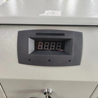 Monnaie de machine de changement de pièces debout libre blanche avec 3 trémies de pièces