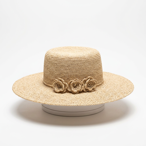 Chapeau Panama en raphia pour femme ANA Madagascar avec décoration florale et nœud, large bord, tissé à la main, chapeau de soleil d'été pour cérémonie et voyage - Product Image 2