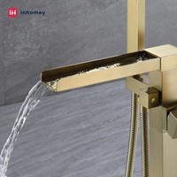 Robinet de baignoire cascade moderne de luxe en laiton brossé doré à poignée unique avec douchette à main pour baignoire autoportante