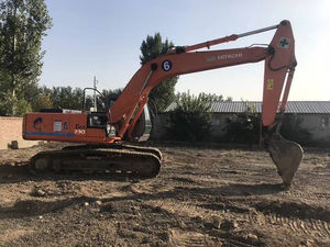 Excavatrice sur chenilles hydraulique Hitachi 230 diesel d'occasion, 23 tonnes, modèle 2020 du Japon, avec boîte de vitesses et moteur - Product Image 2