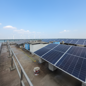 Módulo Solar Fotovoltaico Distribuido en Techos Residenciales y Comerciales y Sistema de Generación de Energía Solar en Techos - Product Image 5