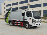 Camion compacteur de déchets mini Dongfeng Tuyi avec moteur diesel Euro 3, collecte et compression intégrées, chargeur arrière, transmission 4x2, manuel