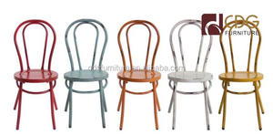 <span class=keywords><strong>Tabouret</strong></span> <span class=keywords><strong>de</strong></span> <span class=keywords><strong>bar</strong></span> haut <span class=keywords><strong>de</strong></span> conception célèbre dans le <span class=keywords><strong>tabouret</strong></span> <span class=keywords><strong>de</strong></span> <span class=keywords><strong>bar</strong></span> d'utilisation <span class=keywords><strong>de</strong></span> restaurant <span class=keywords><strong>de</strong></span> comptoir en bois courbé par métal <span class=keywords><strong>de</strong></span> cadre en acier solide - Product Image 4