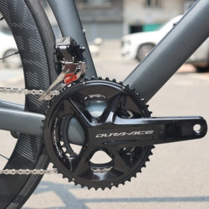 Vélo de course sur route en fibre de carbone 7,2 kg Kozo, vente en gros directe d'usine, 700c, 24 vitesses, freins à disque hydrauliques Shimano Di2 Vortex2-Shi - Product Image 2
