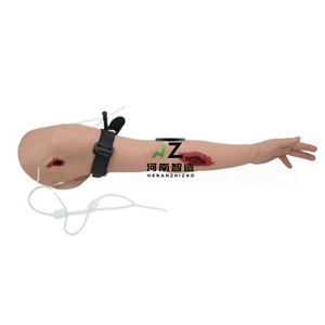 Entrenador de brazo de control de sangrado de heridas múltiples Modelo de brazo de práctica Entrenador de heridas de bala - Product Image 4