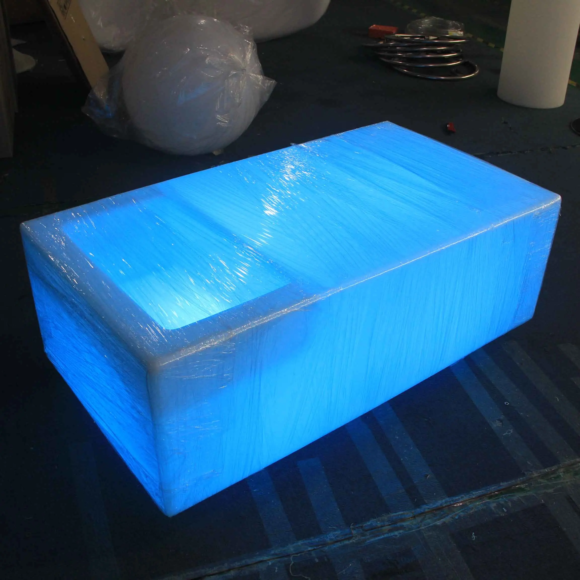 Ticari yeni sihirli parlayan mobilya Bistro Led Lounge masa