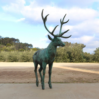 Sculpture de cerf en bronze et laiton, artisanat d'art animalier en métal moderne et personnalisé pour la décoration extérieure de maison, jardin, parc urbain, à vendre