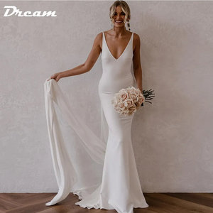 Abito da sposa sirena staccabile con scollatura a v profonda - Product Image 3