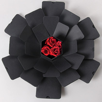Coffret Cadeau Saint-Valentin 2025 Design Polygon pour Femme – Bougie en Matériaux Recyclés, Forme Personnalisée, Surprise Explosive pour Boîte Cadeau