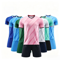 Großhandel Fußball-Vereinstrikots Fan-Version Fußballbekleidung Kurzarm-Fußballtrikot für Erwachsene Fan-Kollektion
