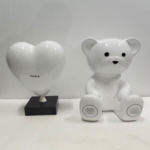 <span class=keywords><strong>Prix</strong></span> d'usine, haute qualité, artisanat en résine, statue d'ours en forme <span class=keywords><strong>de</strong></span> cœur, sculpture en <span class=keywords><strong>fibre</strong></span> <span class=keywords><strong>de</strong></span> <span class=keywords><strong>verre</strong></span>, décoration <span class=keywords><strong>de</strong></span> mariage, objets d'art, cadeau <span class=keywords><strong>de</strong></span> collection - Product Image 1