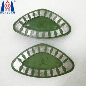 Bloc en forme de triangle abrasif de <span class=keywords><strong>disque</strong></span> de meulage de diamant de Cassani pour les ponceuses lourdes de plancher - Product Image 6