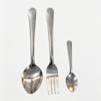 Lot de 6 couverts durables en acier inoxydable – Couteau, fourchette, cuillère – Résistants à la rouille pour la restauration